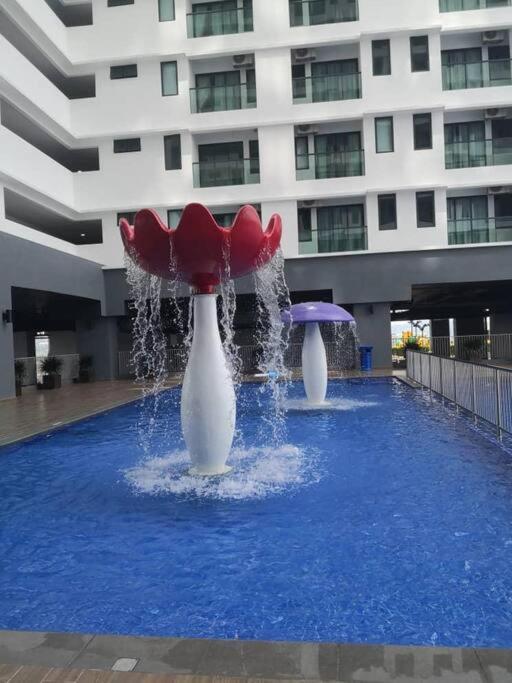 Attractive 3 Bedroom Condo With Pool-D Raudhah Homestay Kajang Exteriér fotografie